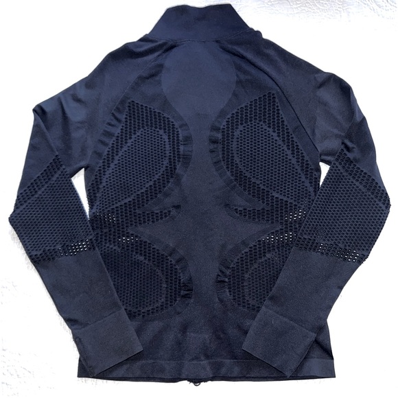 FABLETICS SEAMLESS MOCK NECK ZIP JACKET BLACK COLOR SIZE XL EUC - Picture 5 of 6